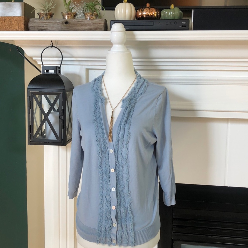 🌺Talbots Petite cardigan w/ embellishments 🌺 - Picture 1 of 7